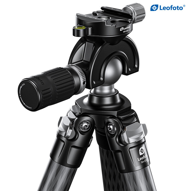 Leofoto SA-324C Carbon Tripod + MH-40SLRC Ball Head